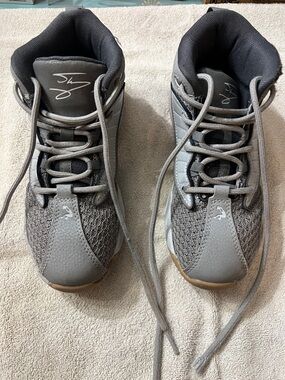 Kids Gray High-Top Sneakers with Cushioned Support